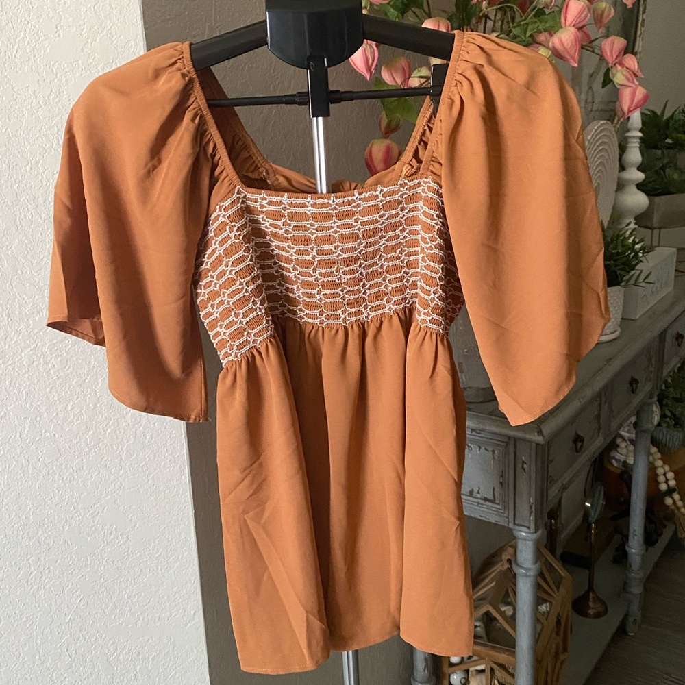 Briley Smocked Babydoll Top NWOT